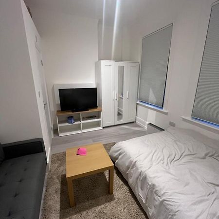 Апартаменти Studio Flat In Camden Town Лондон Екстер'єр фото