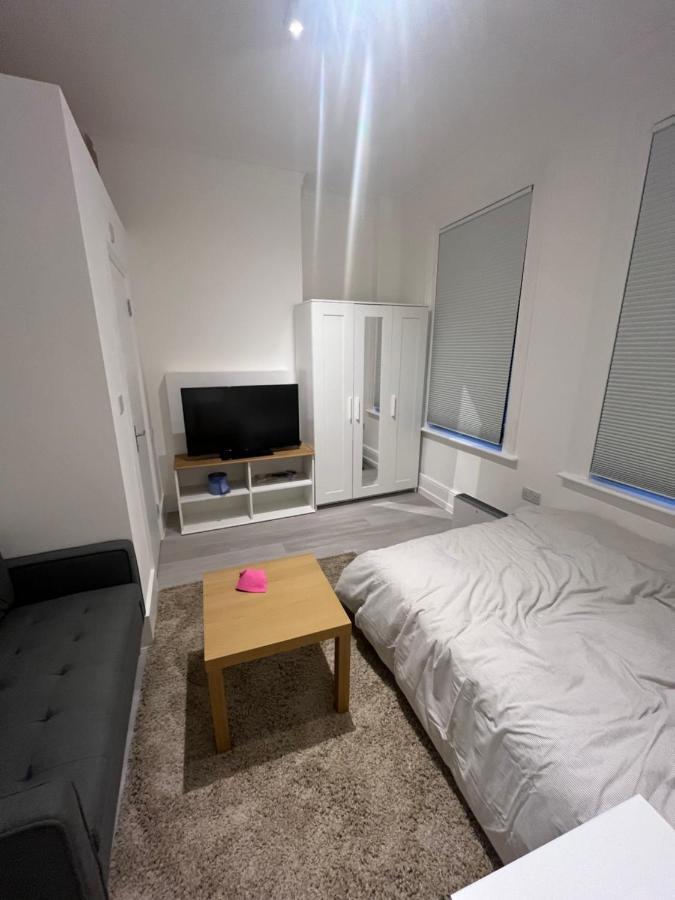 Апартаменти Studio Flat In Camden Town Лондон Екстер'єр фото